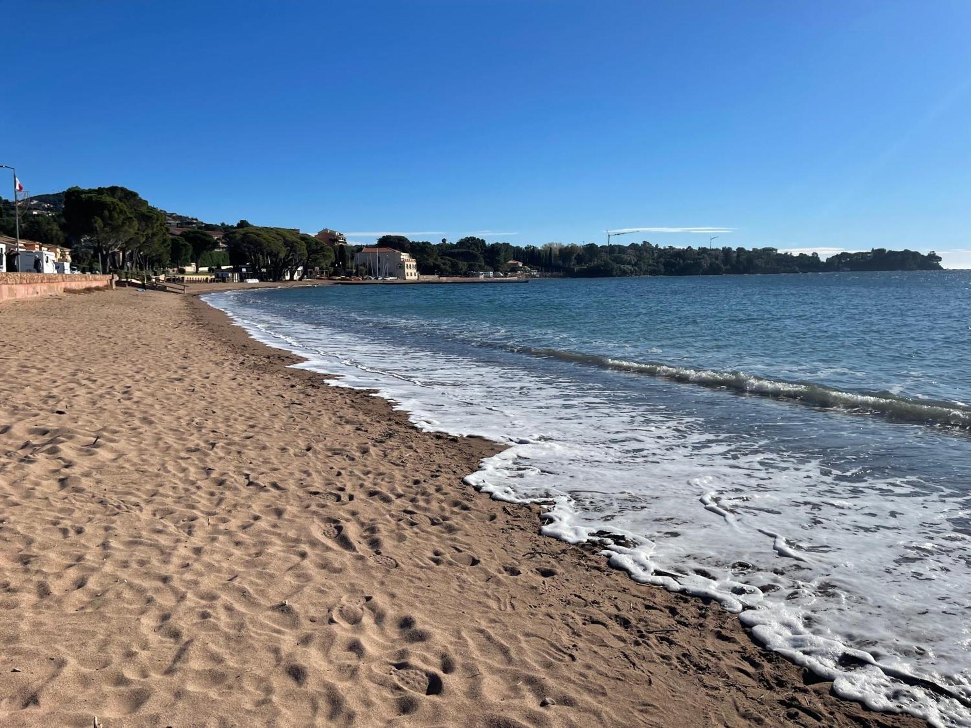 Village Cap Esterel, Piscine, Plage Saint-Raphaël 外观 照片